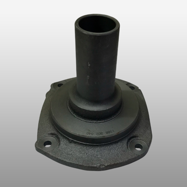 1086302040 - Крышка первичного вала на КПП