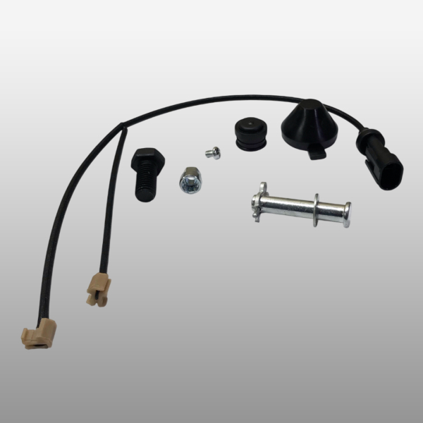 RP3501QA225040XLB1 - Комплект колодок 2 шт. задние (колодки HLP3502B1-1300 с прижимной пластиной и датчиком) на Foton Auman 4189