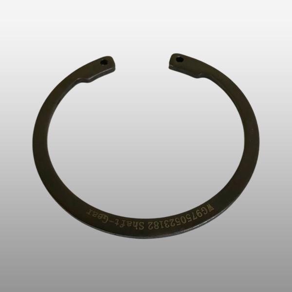 WG9750523182 - Кольцо стопорное для V-тяги на Sitrak C7H Max