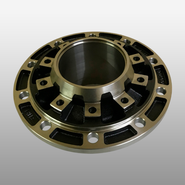 AZ711734009001 - Ступица задняя без подшипников для мостов MCY13 на Sitrak C7H