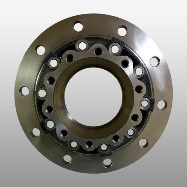 AZ711734009001 - Ступица задняя без подшипников для мостов MCY13 на Sitrak C7H