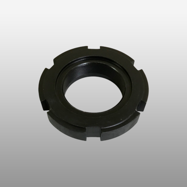 WG4075418015 - Гайка M=58 SW92 для передней блок-ступицы на Sitrak