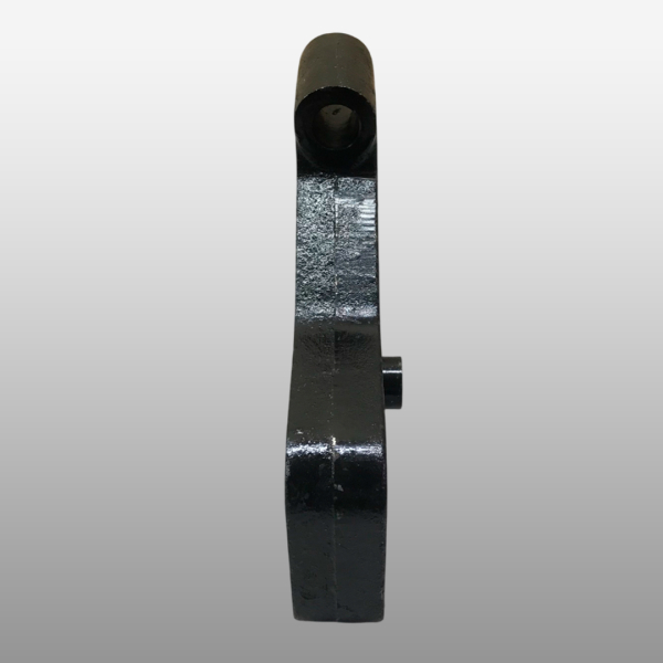 2905425-2000/C - Кронштейн переднего амортизатора левый нижний на Faw J7