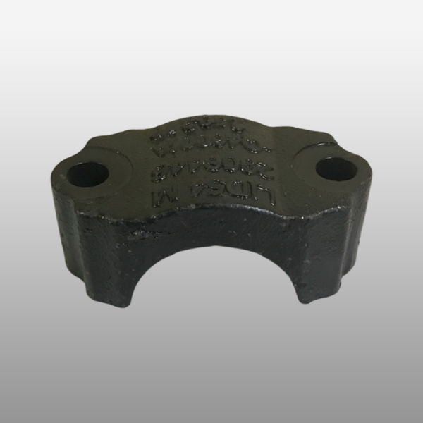 2906446-2033/D - Крышка кронштейна стабилизатора передней подвески на Faw J7 4180