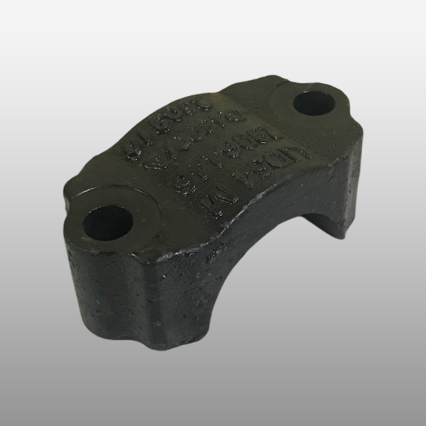 2906446-2033/D - Крышка кронштейна стабилизатора передней подвески на Faw J7 4180