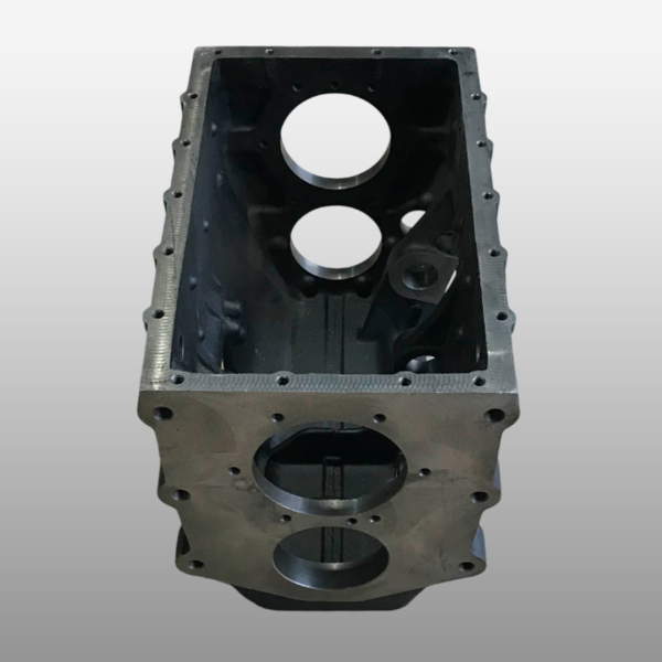 J70-1701015-1 - Картер основной коробки на КПП