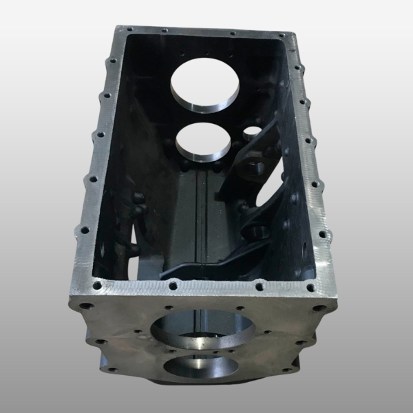 J70-1701015-1 - Картер основной коробки на КПП