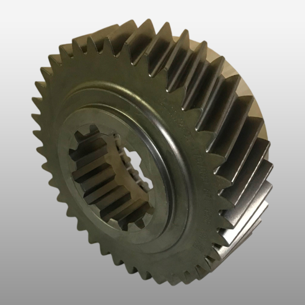 12JSDX240T-1707030 - Шестерня ведущая демультипликатора на КПП